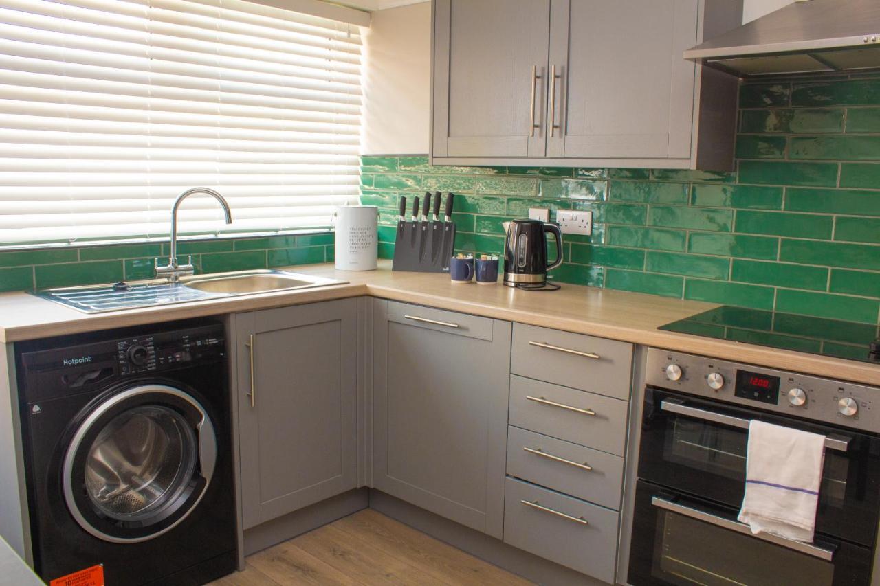 Cosy 3bed In West Kirby, Free Parking Holiday home *