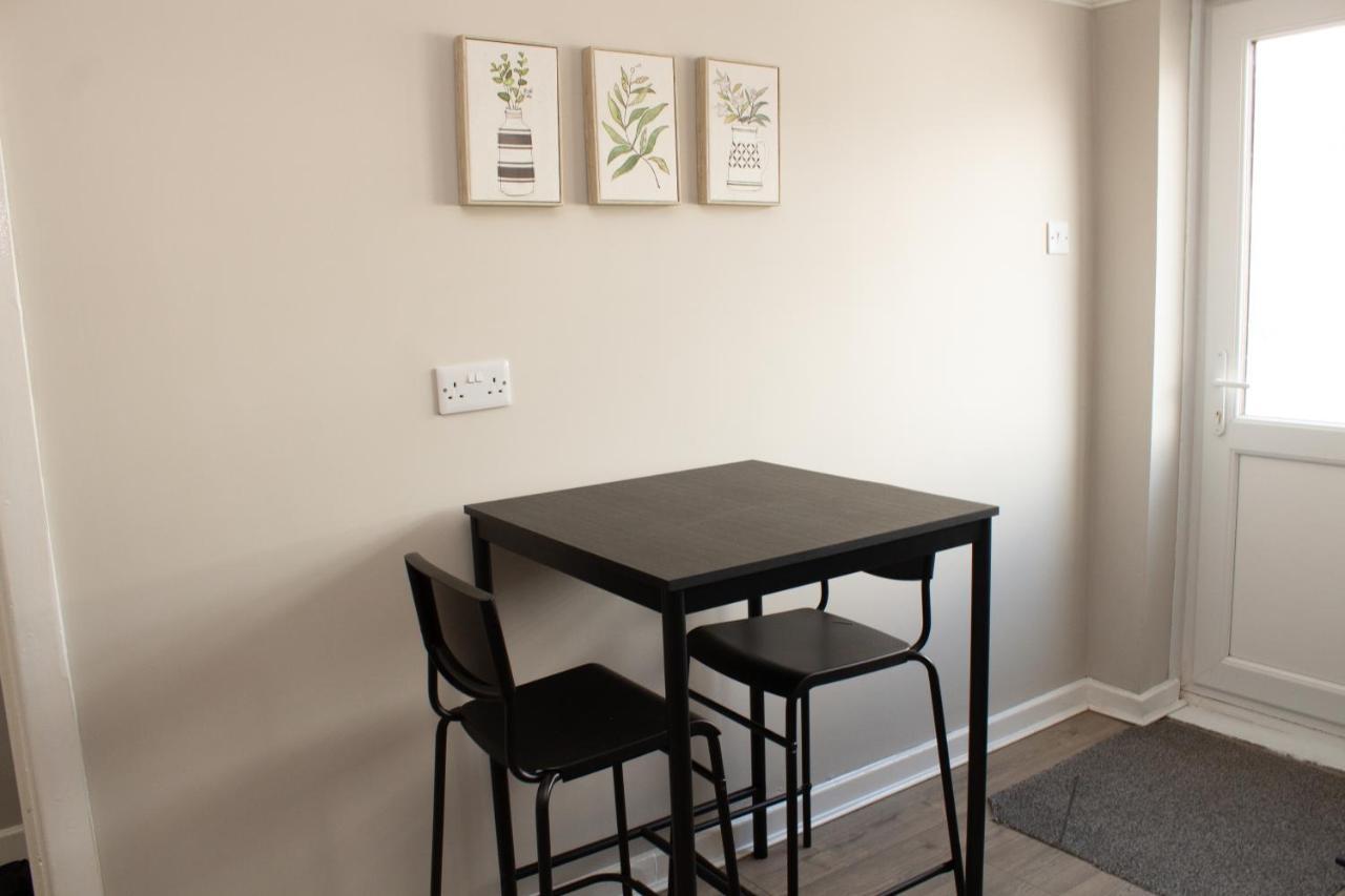 Holiday home Cosy 3bed In West Kirby, Free Parking Frankby